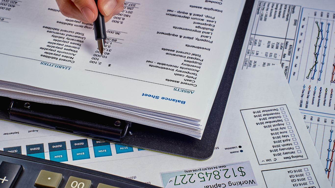 Nouveaux seuils de taille d’entreprise pour la publication des bilans en 2024